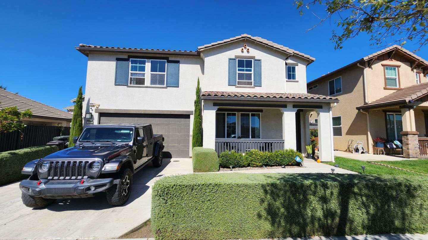 Front Image Thumbnail for ML82024197