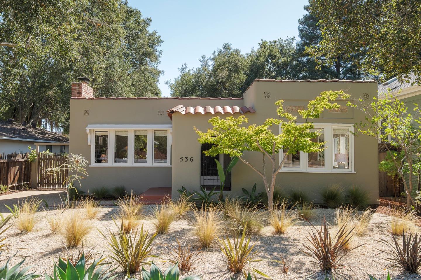 Front Image Thumbnail for ML82024287