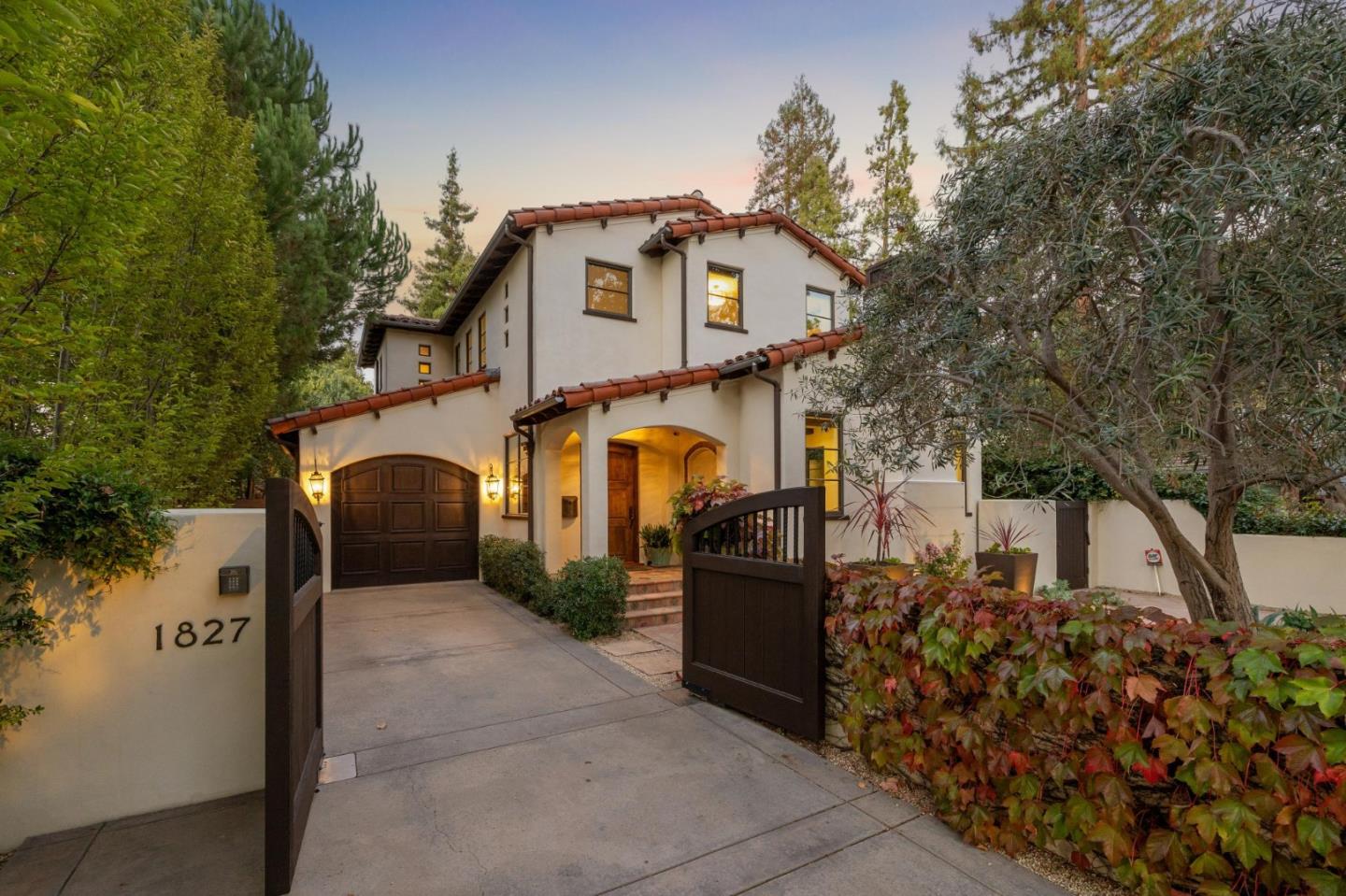 Front Image Thumbnail for ML82024311