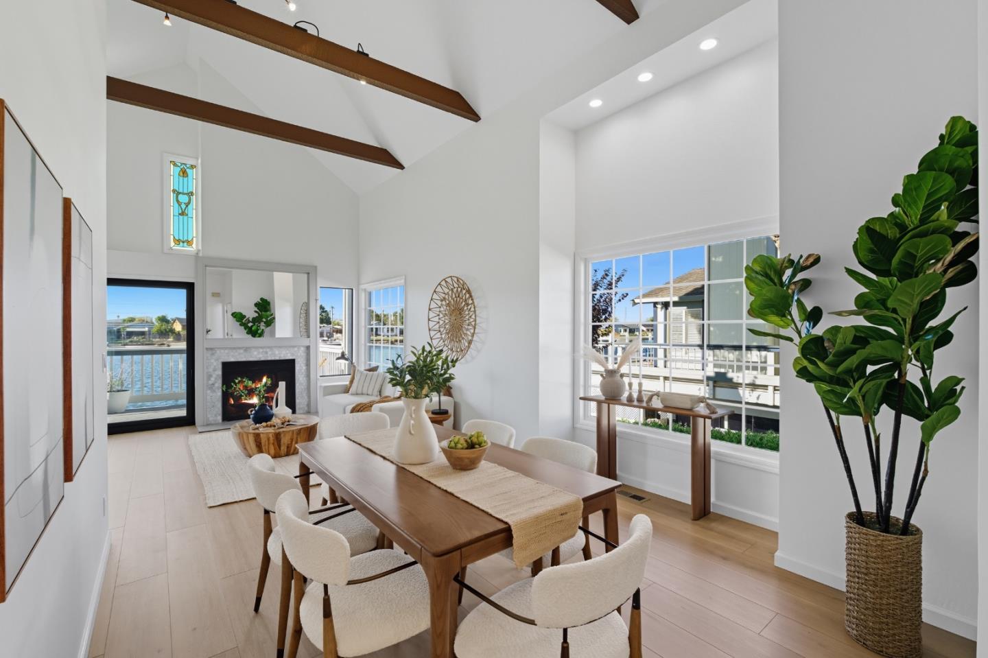 Front Image Thumbnail for ML82024313