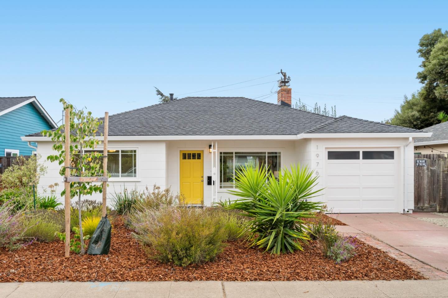 Front Image Thumbnail for ML82024328