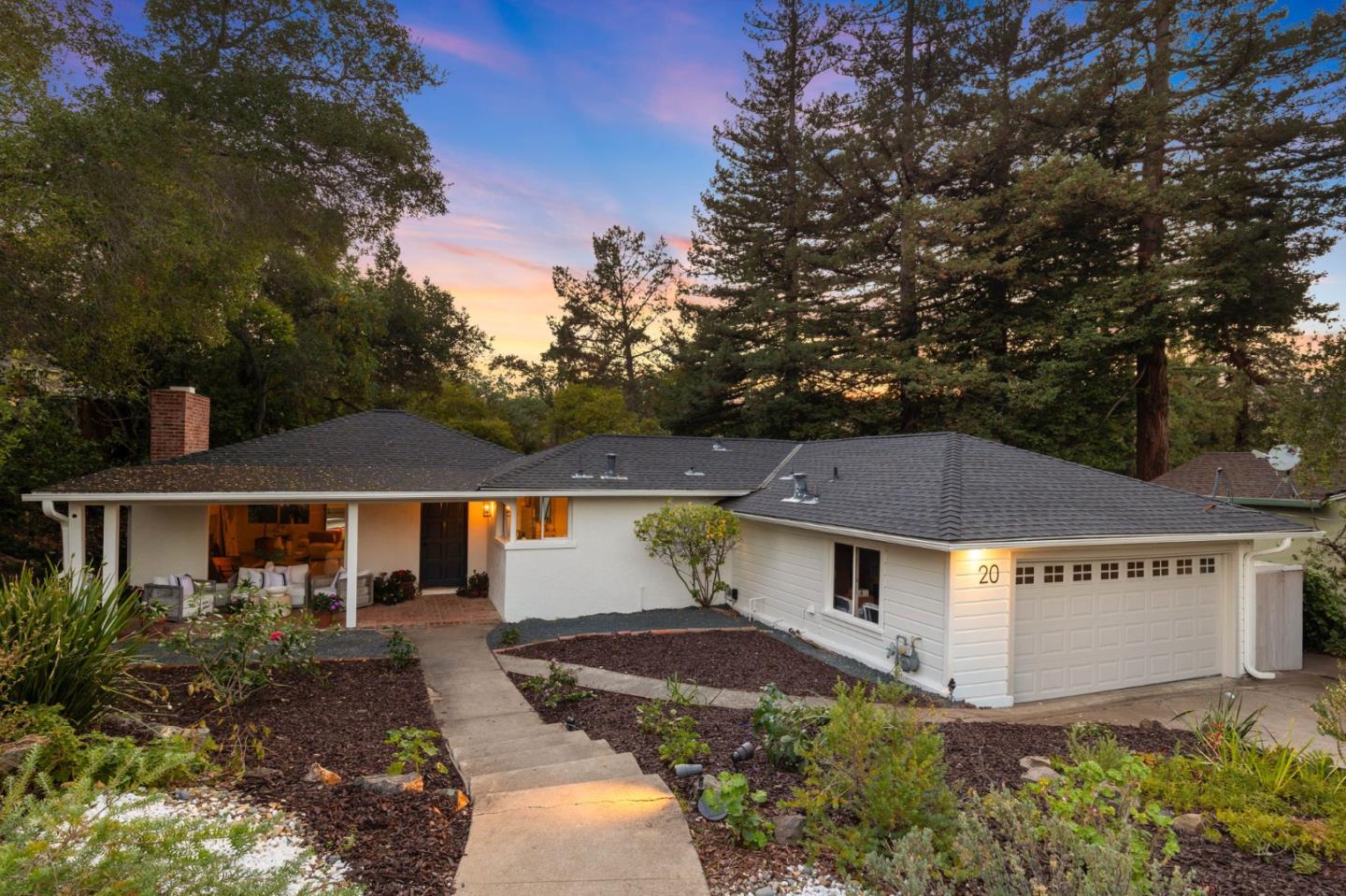 Front Image Thumbnail for ML82024333