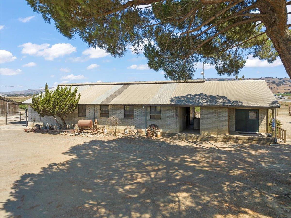 Front Image Thumbnail for ML82024353