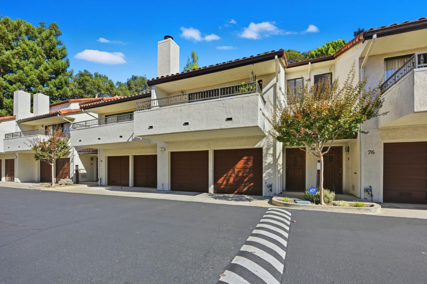 Front Image Thumbnail for ML82024422