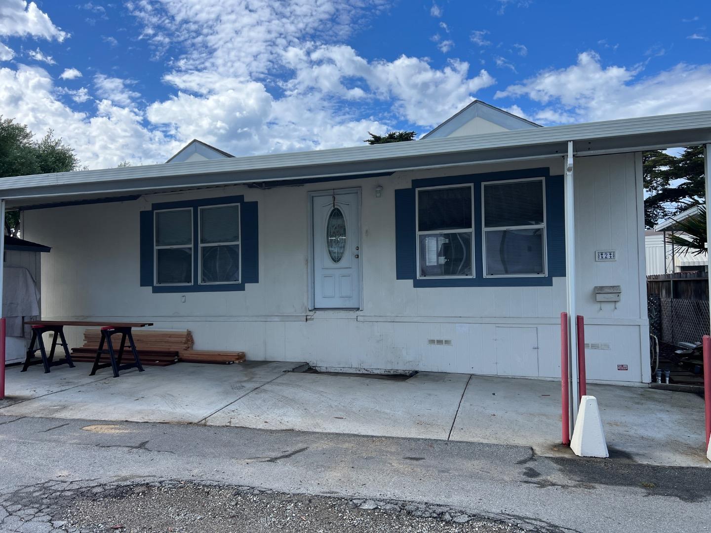 Front Image Thumbnail for ML82024450