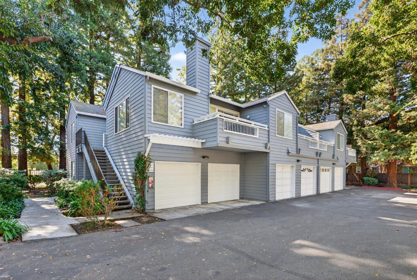 Front Image Thumbnail for ML82024493