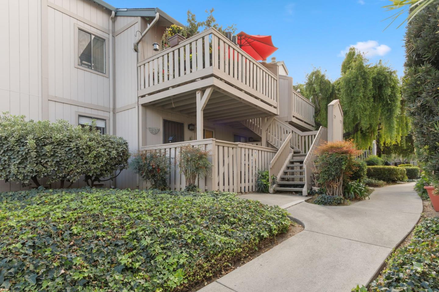 Front Image Thumbnail for ML82024505