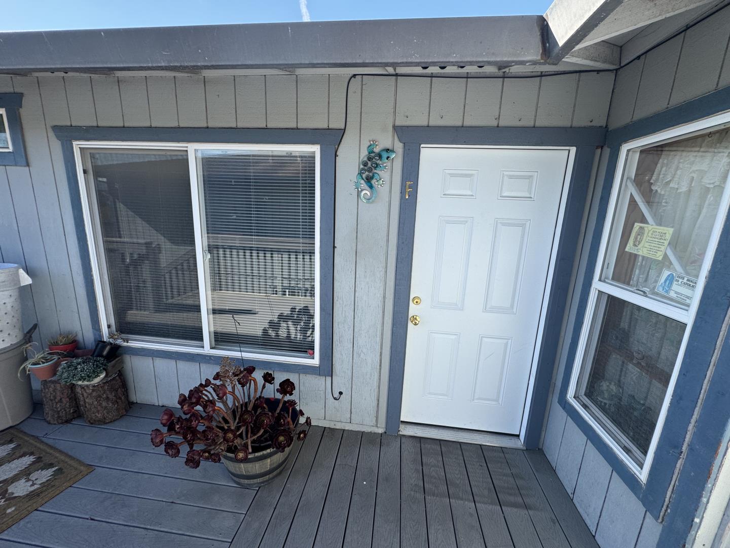 Front Image Thumbnail for ML82024532