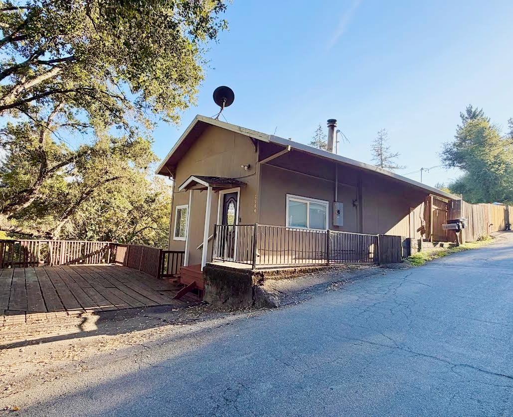 Front Image Thumbnail for ML82024547