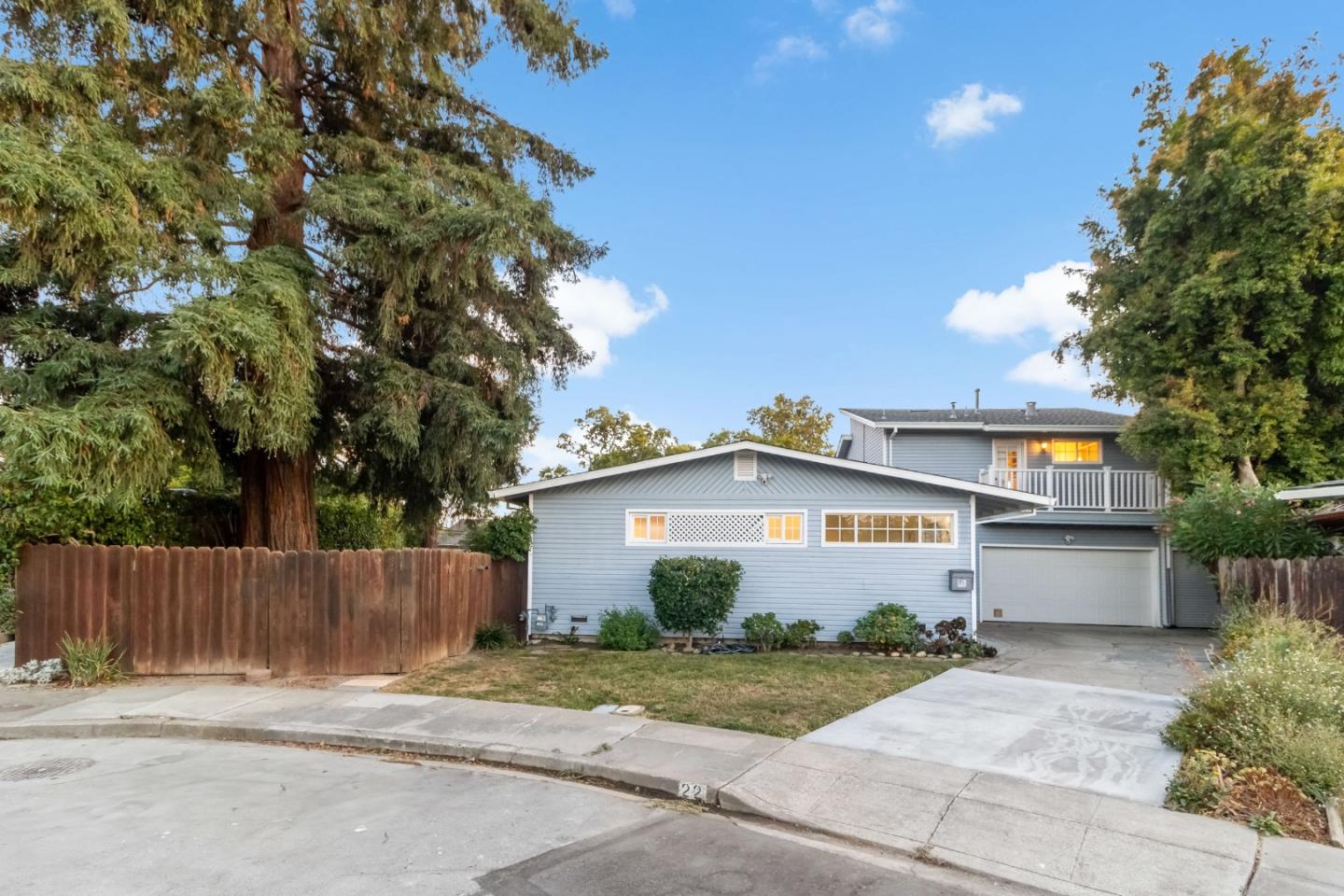 Front Image Thumbnail for ML82024590