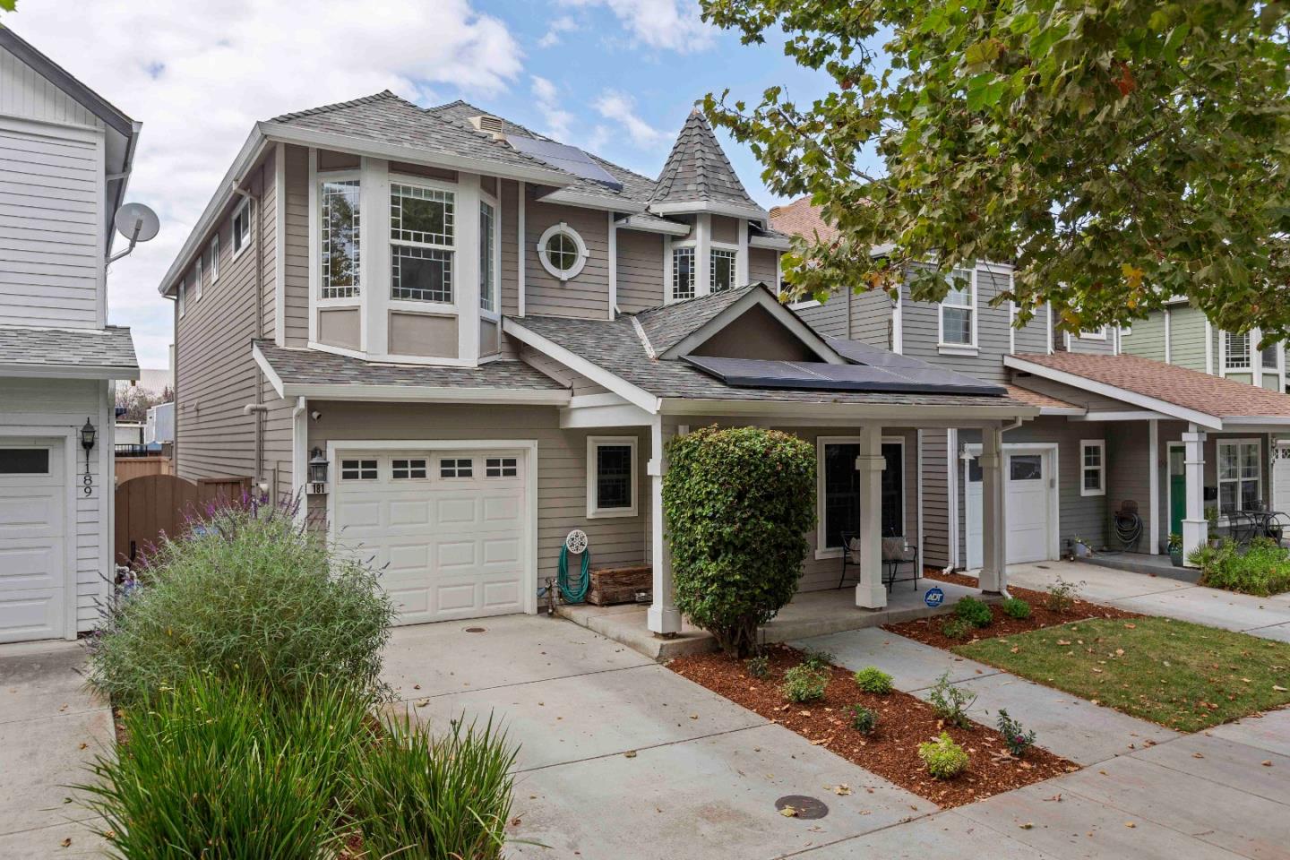 Front Image Thumbnail for ML82024649