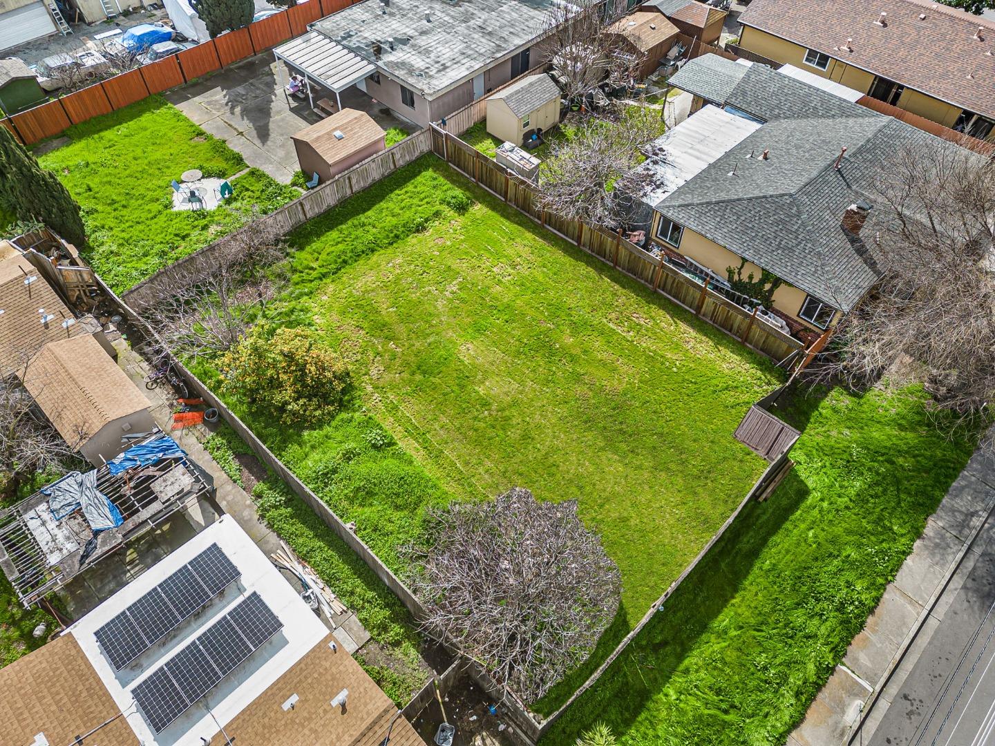 Front Image Thumbnail for ML82024658