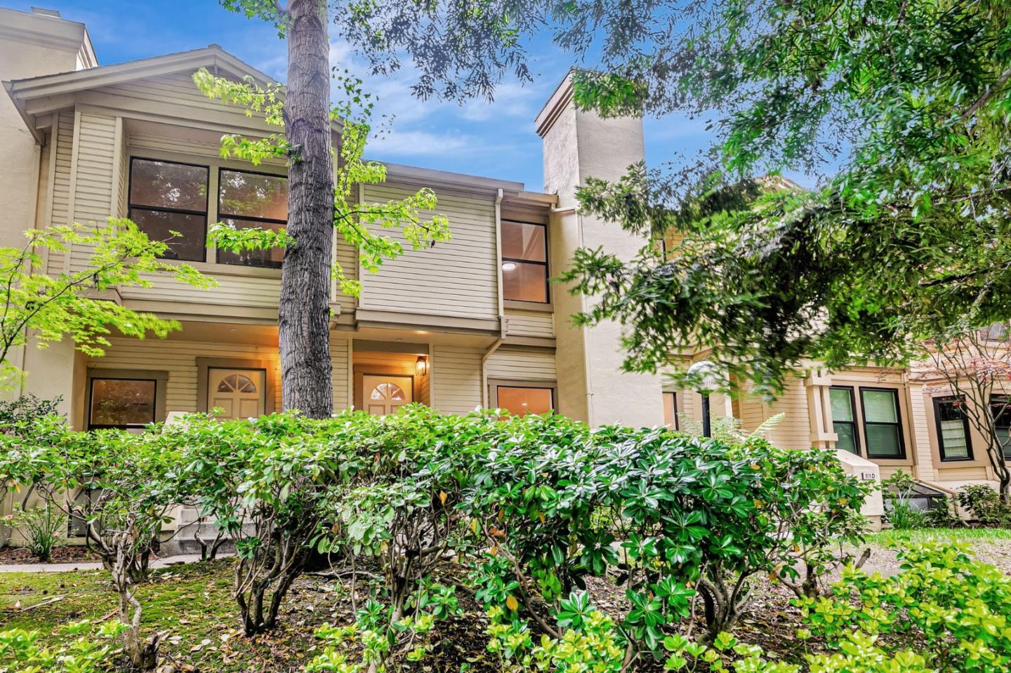 Front Image Thumbnail for ML82024733