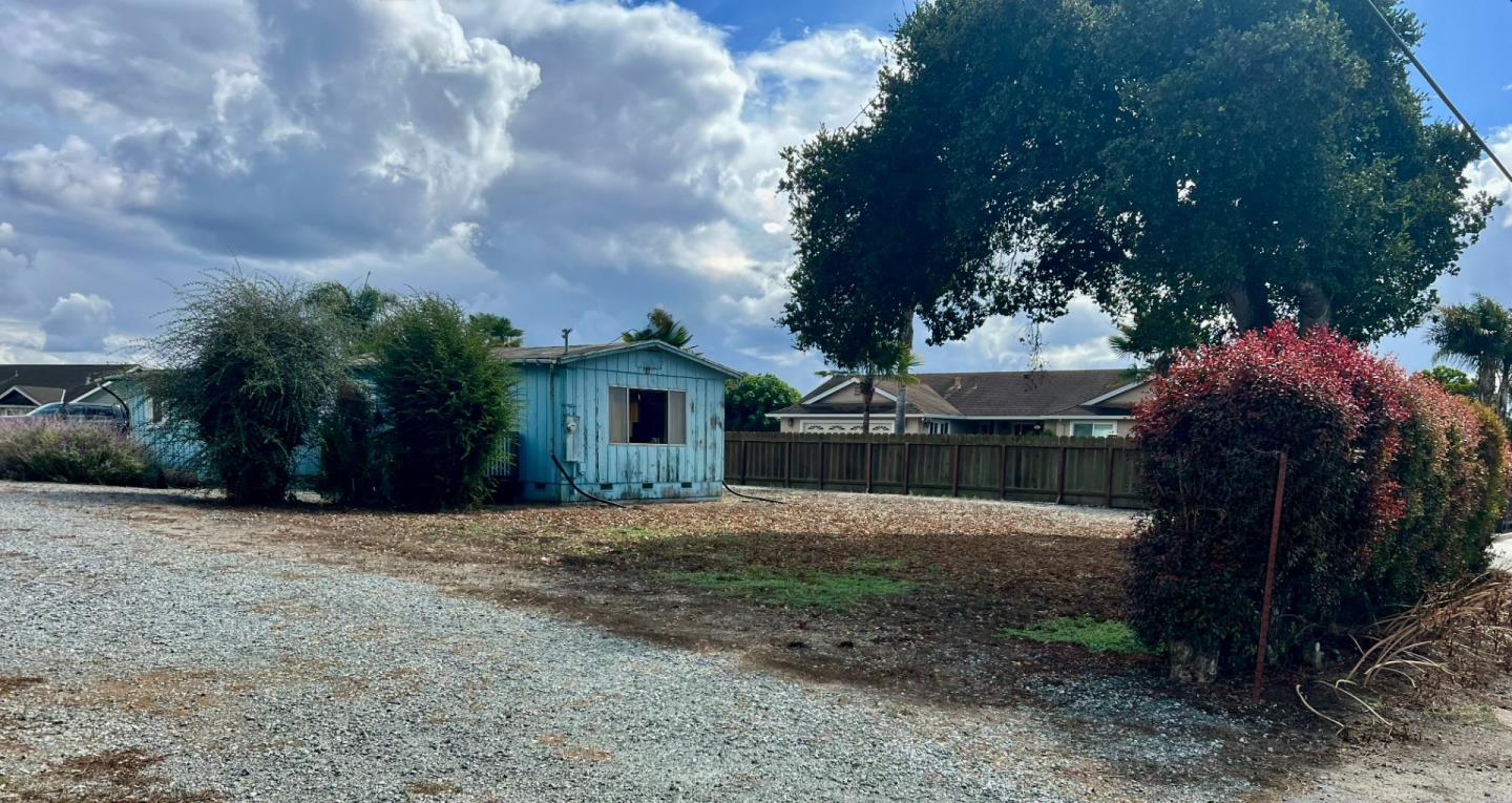 Front Image Thumbnail for ML82024740