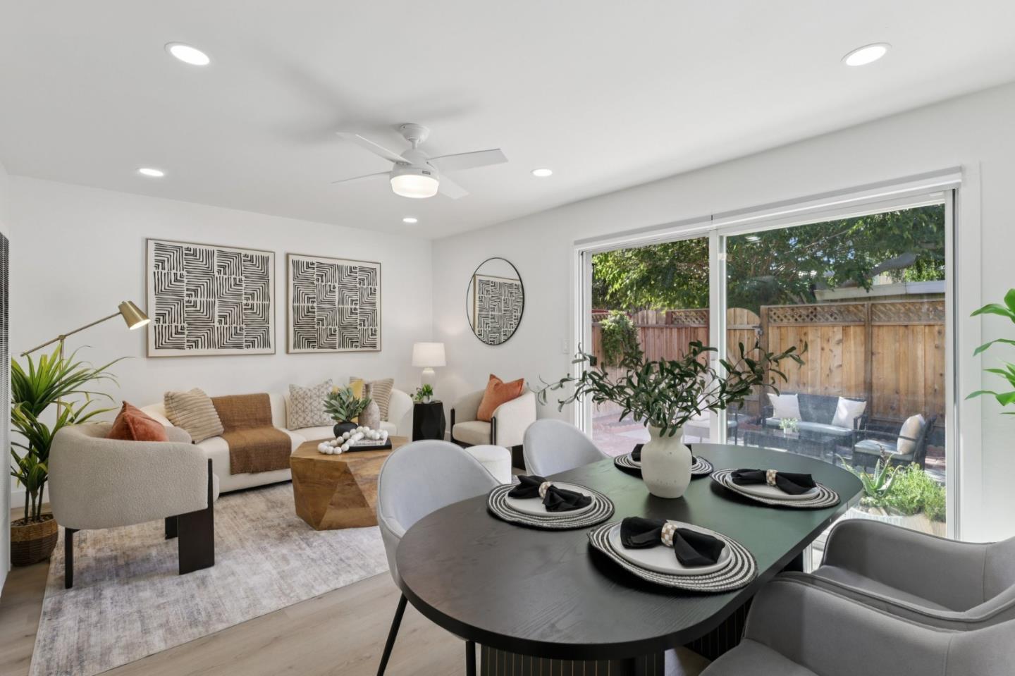 Front Image Thumbnail for ML82024762