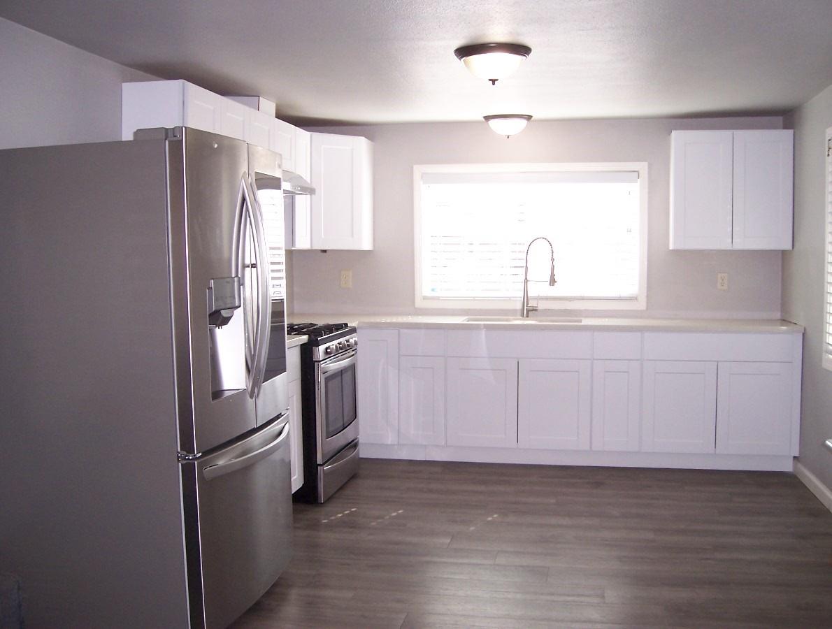 Front Image Thumbnail for ML82024798