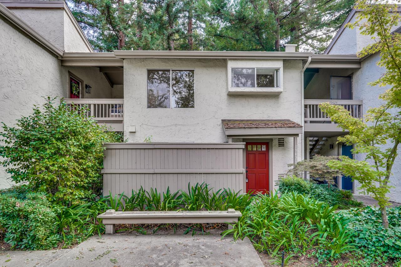 Front Image Thumbnail for ML82024800