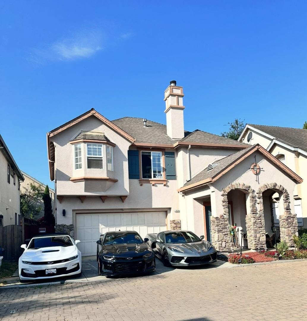 Front Image Thumbnail for ML82024817