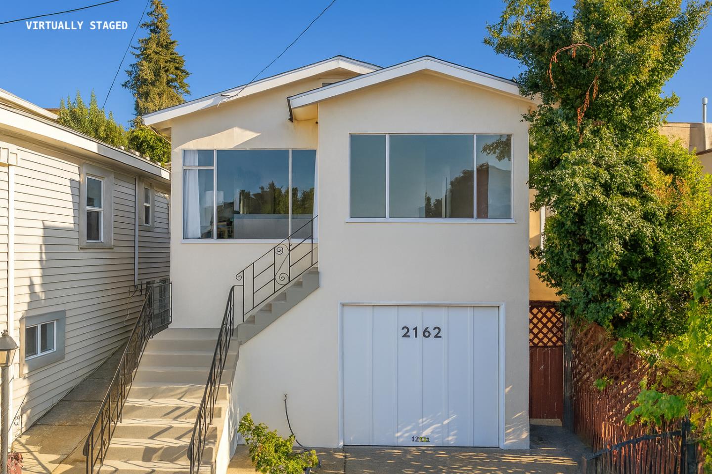 Front Image Thumbnail for ML82024856