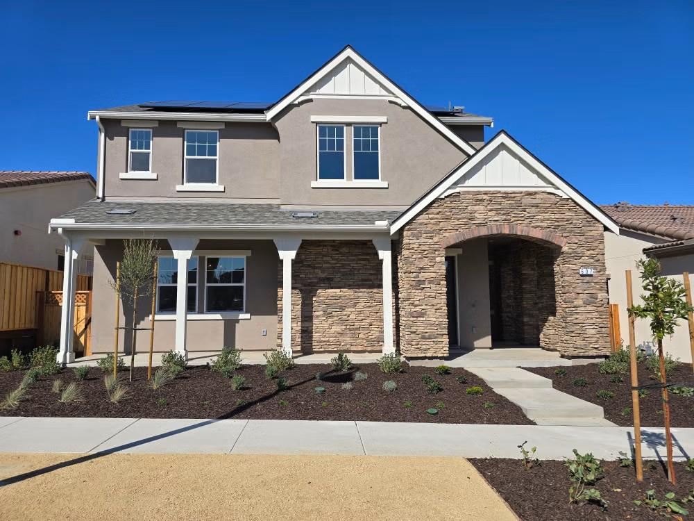 Front Image Thumbnail for ML82025040