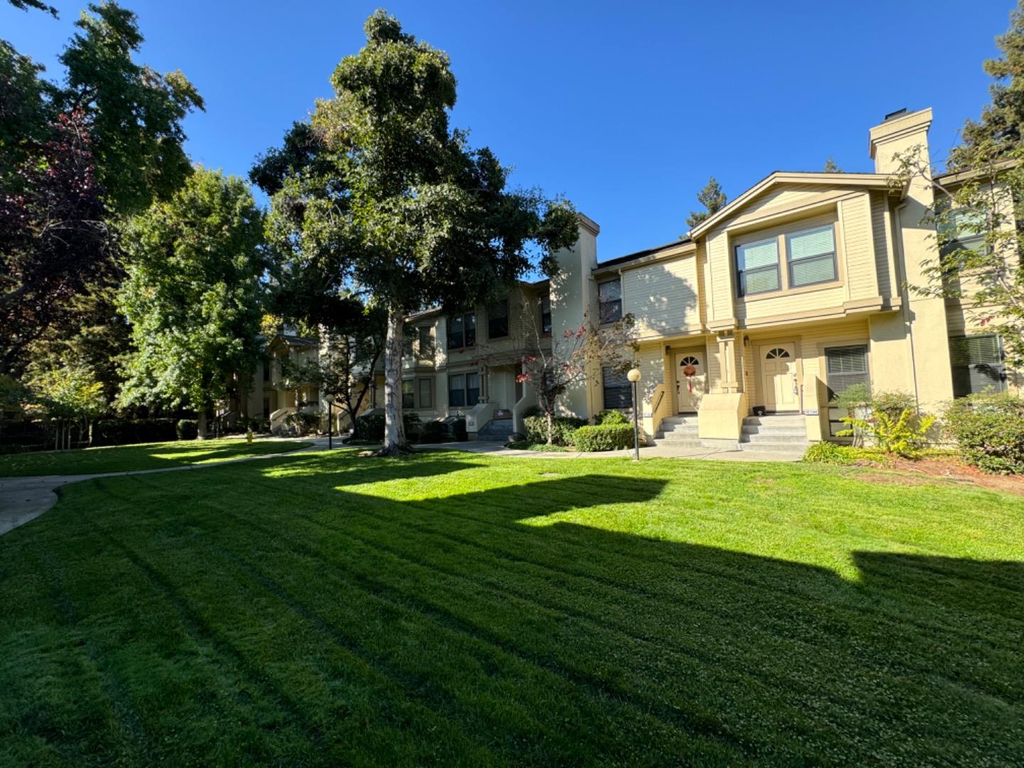 Front Image Thumbnail for ML82025118