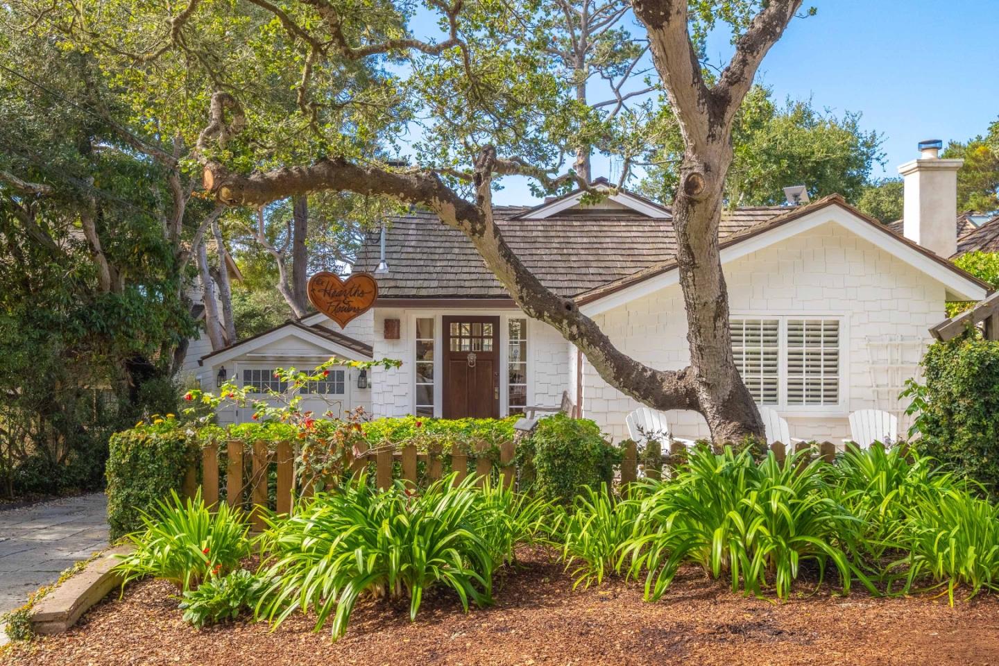 Front Image Thumbnail for ML82025179