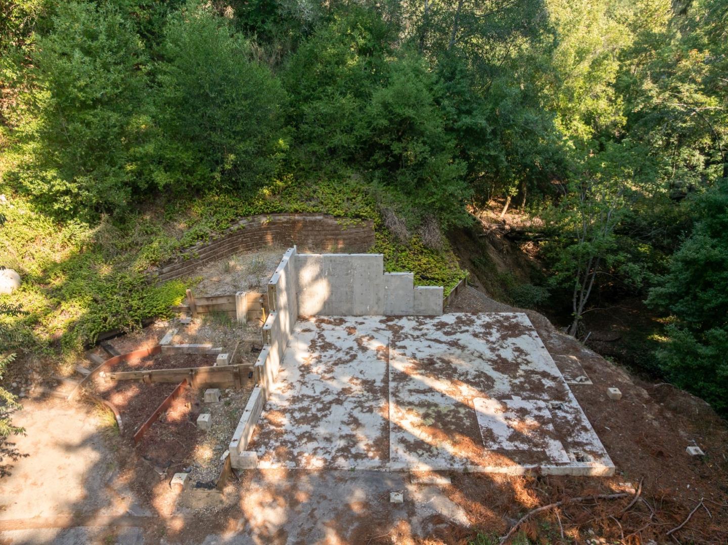 Front Image Thumbnail for ML82025217