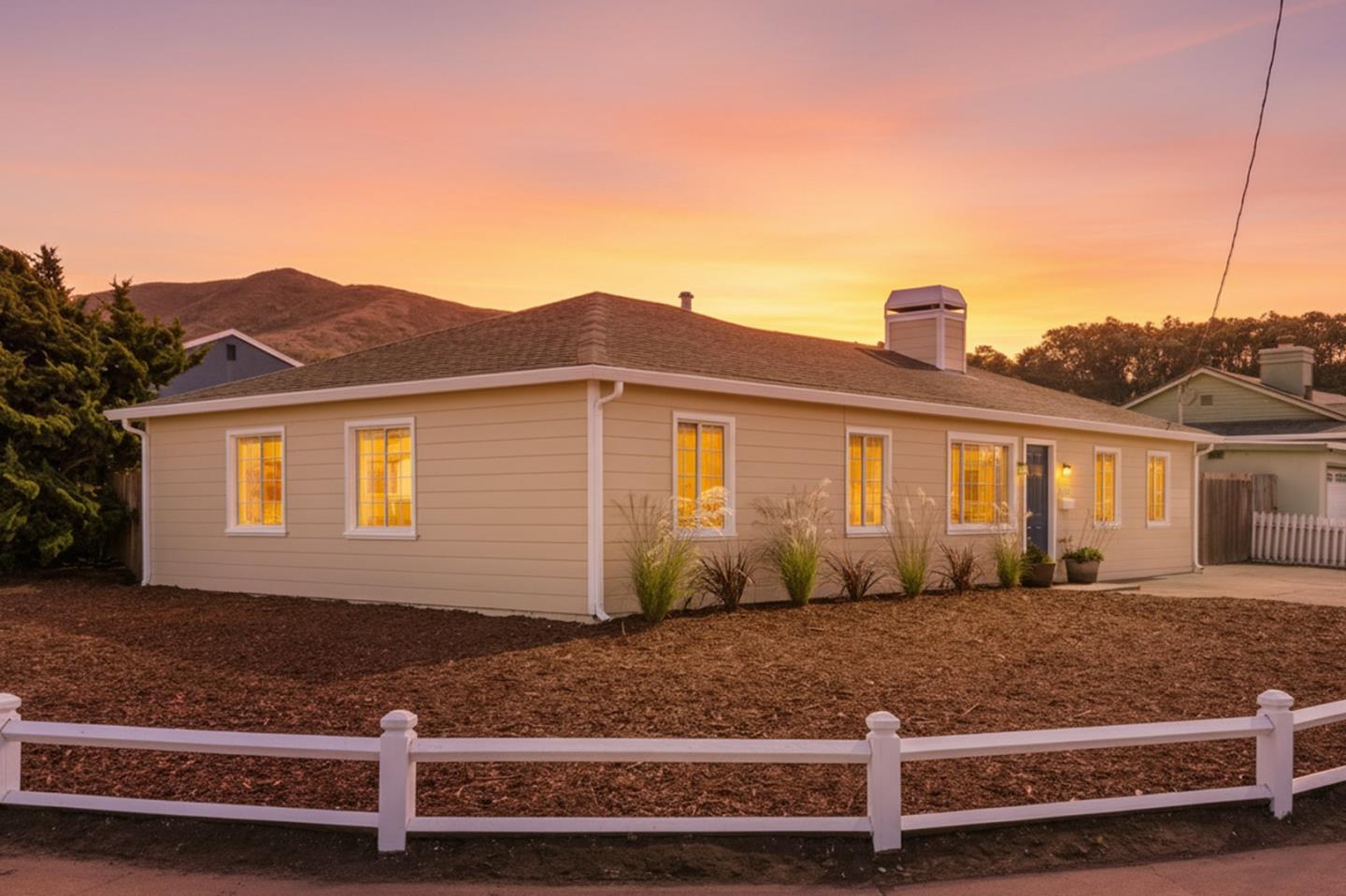 Front Image Thumbnail for ML82025300