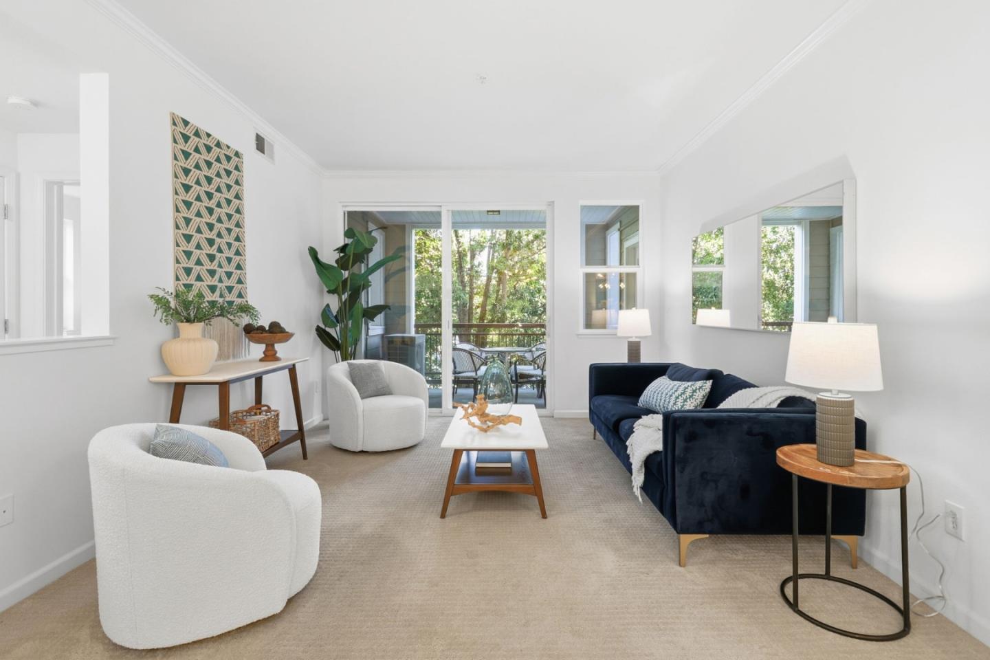 Front Image Thumbnail for ML82025330