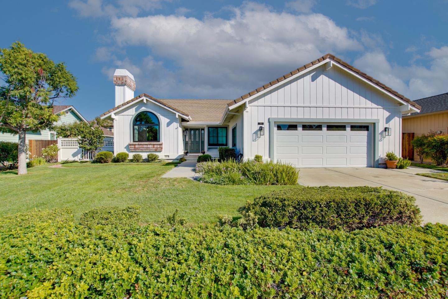 Front Image Thumbnail for ML82025336