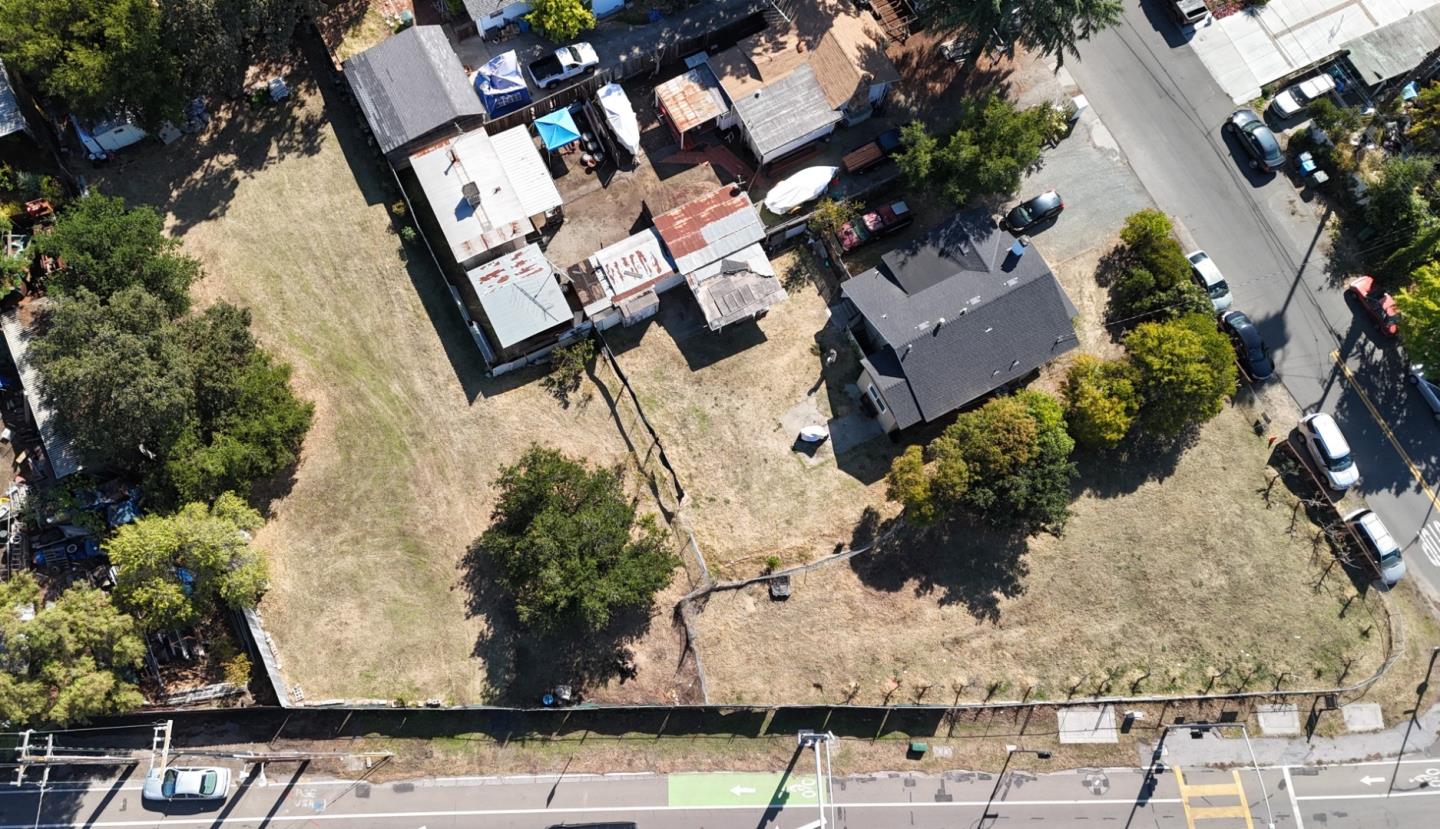 Front Image Thumbnail for ML82025386