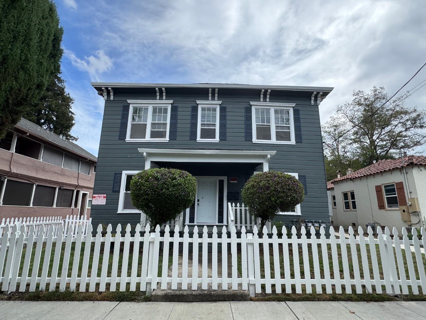 Front Image Thumbnail for ML82025436