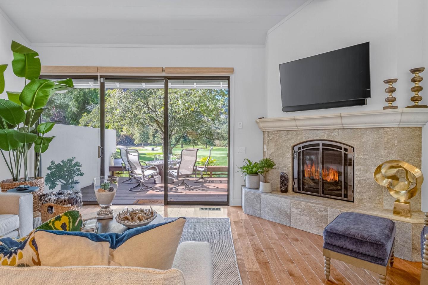 Front Image Thumbnail for ML82025454