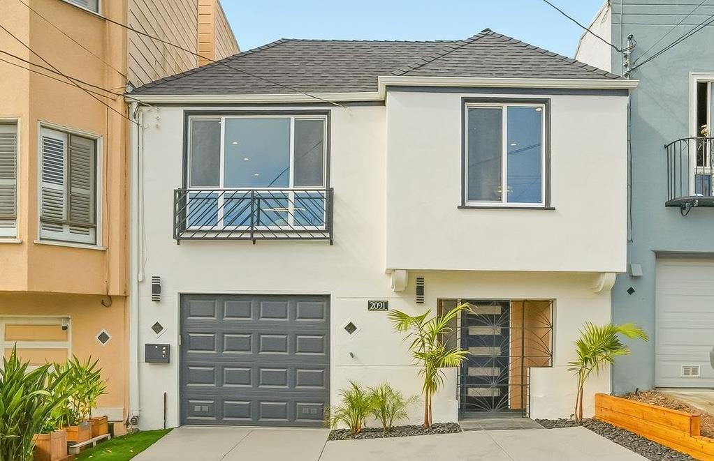 Front Image Thumbnail for ML82025468