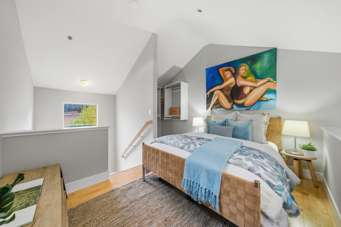 Front Image Thumbnail for ML82025483