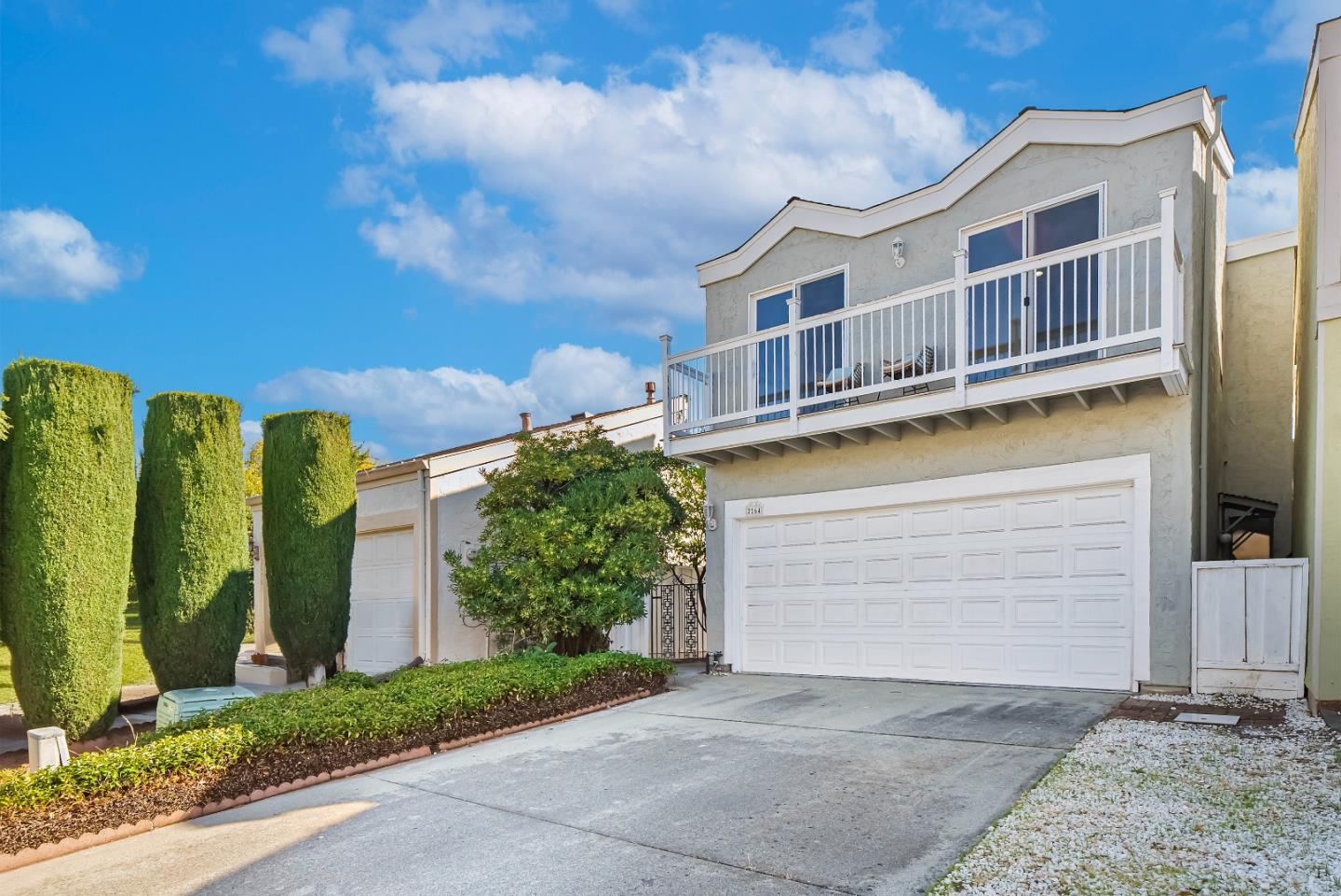 Front Image Thumbnail for ML82025566