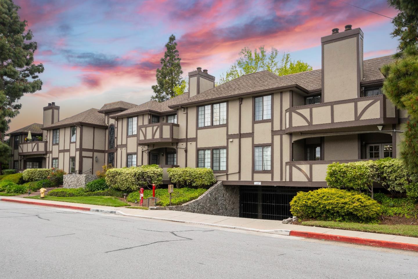 Front Image Thumbnail for ML82025585