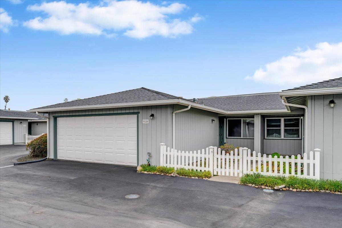 Front Image Thumbnail for ML82025620