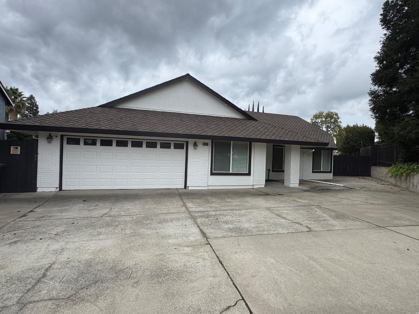 Front Image Thumbnail for ML82025666