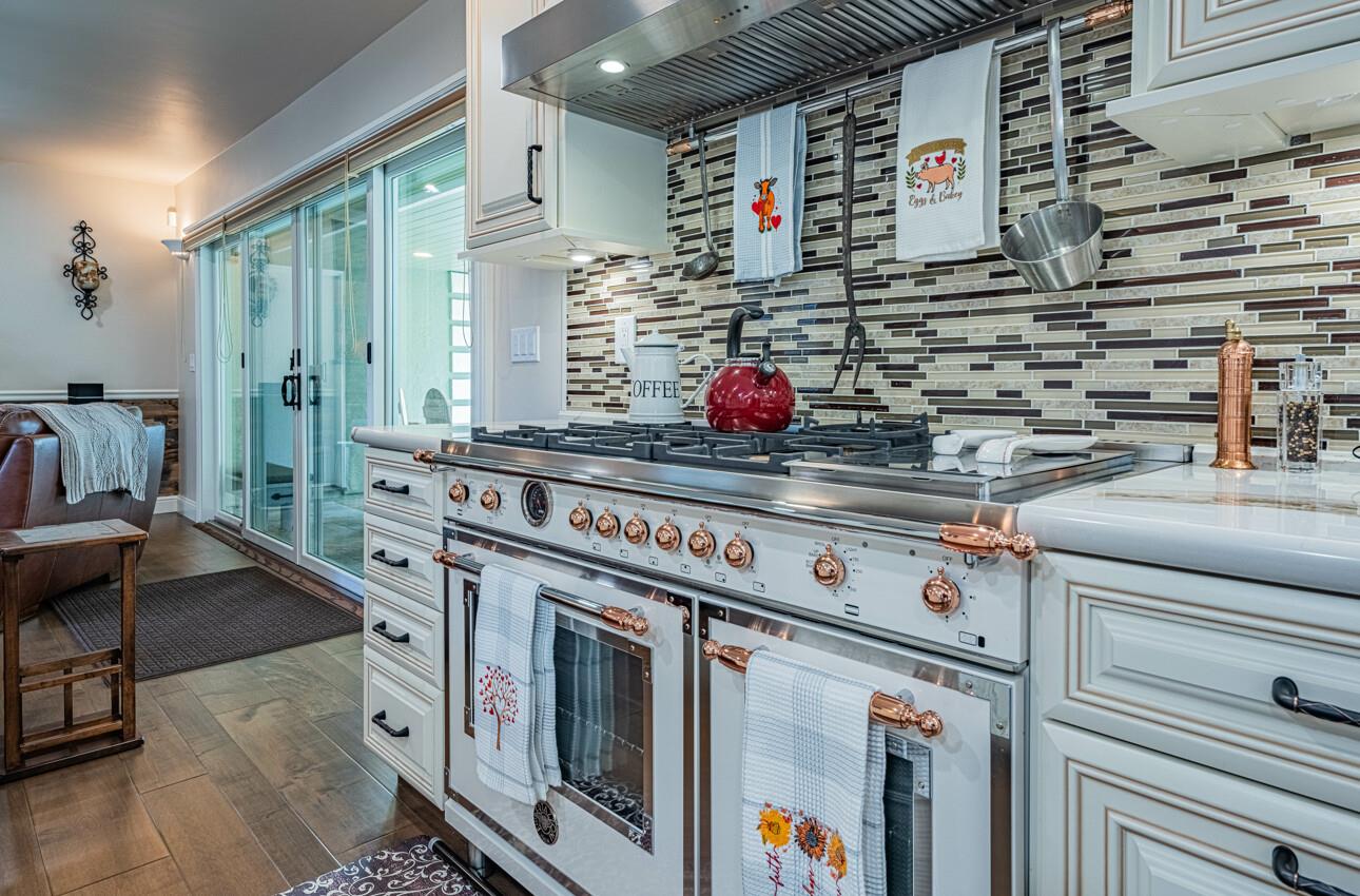 Front Image Thumbnail for ML82025730