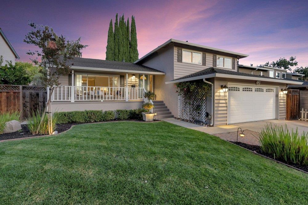 Front Image Thumbnail for ML82025801