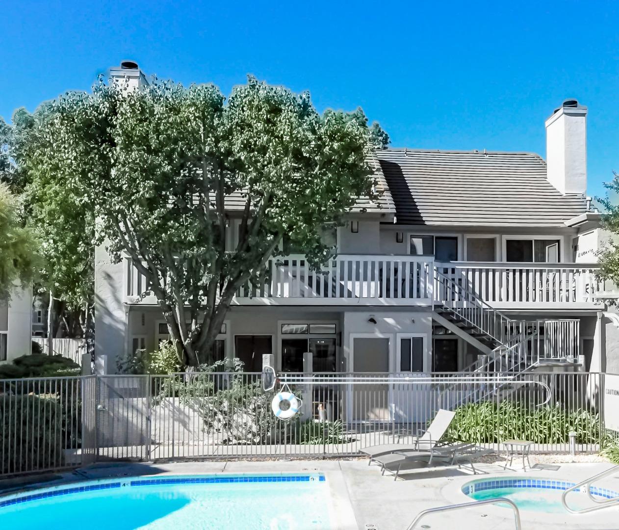 Front Image Thumbnail for ML82025831