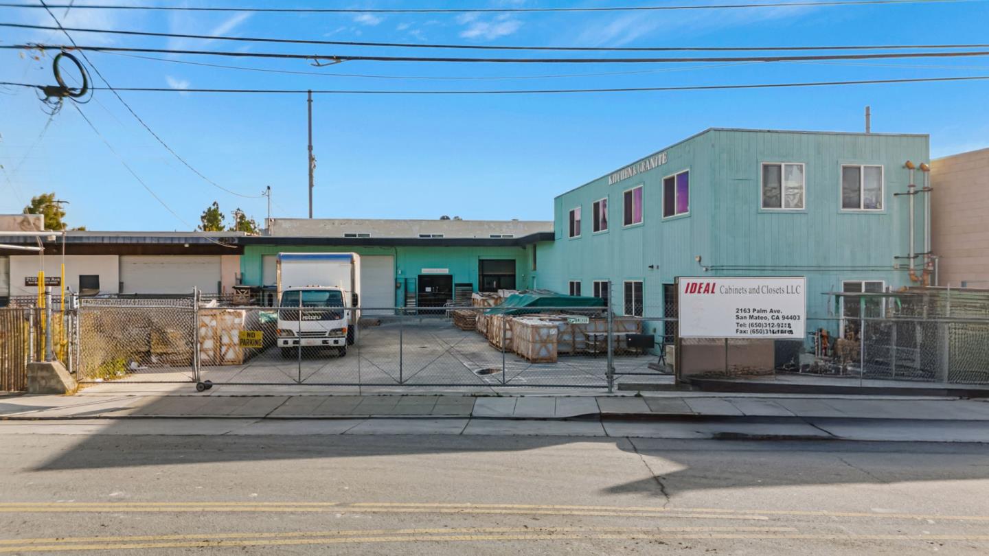 Front Image Thumbnail for ML82025904