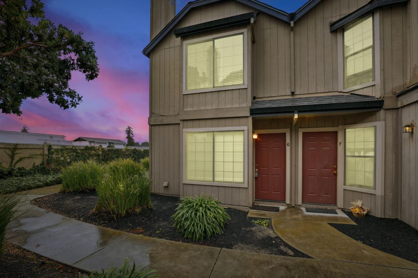 Front Image Thumbnail for ML82026023