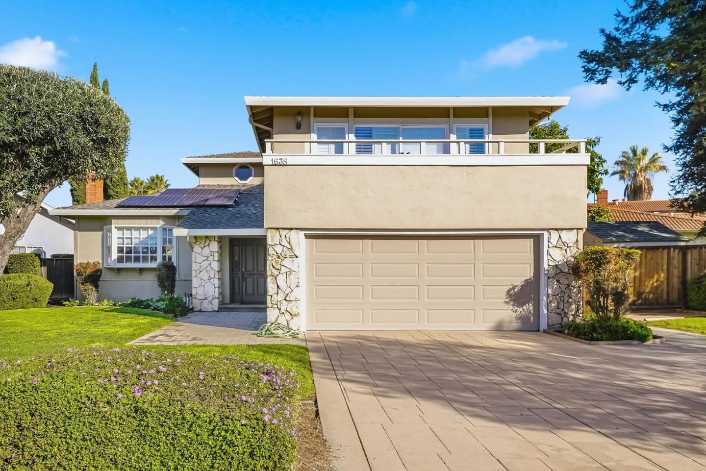 Front Image Thumbnail for ML82026037