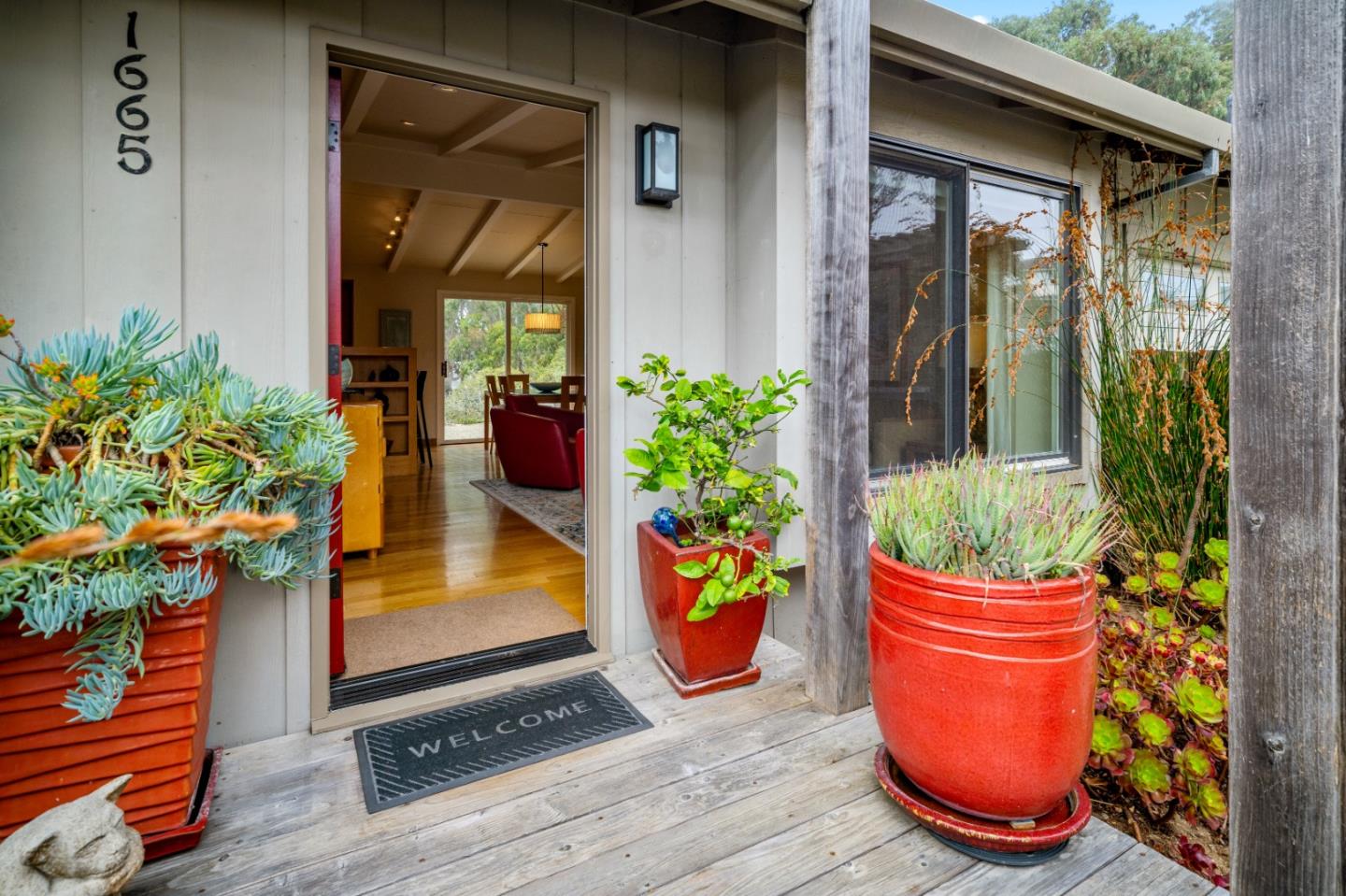 Front Image Thumbnail for ML82026041