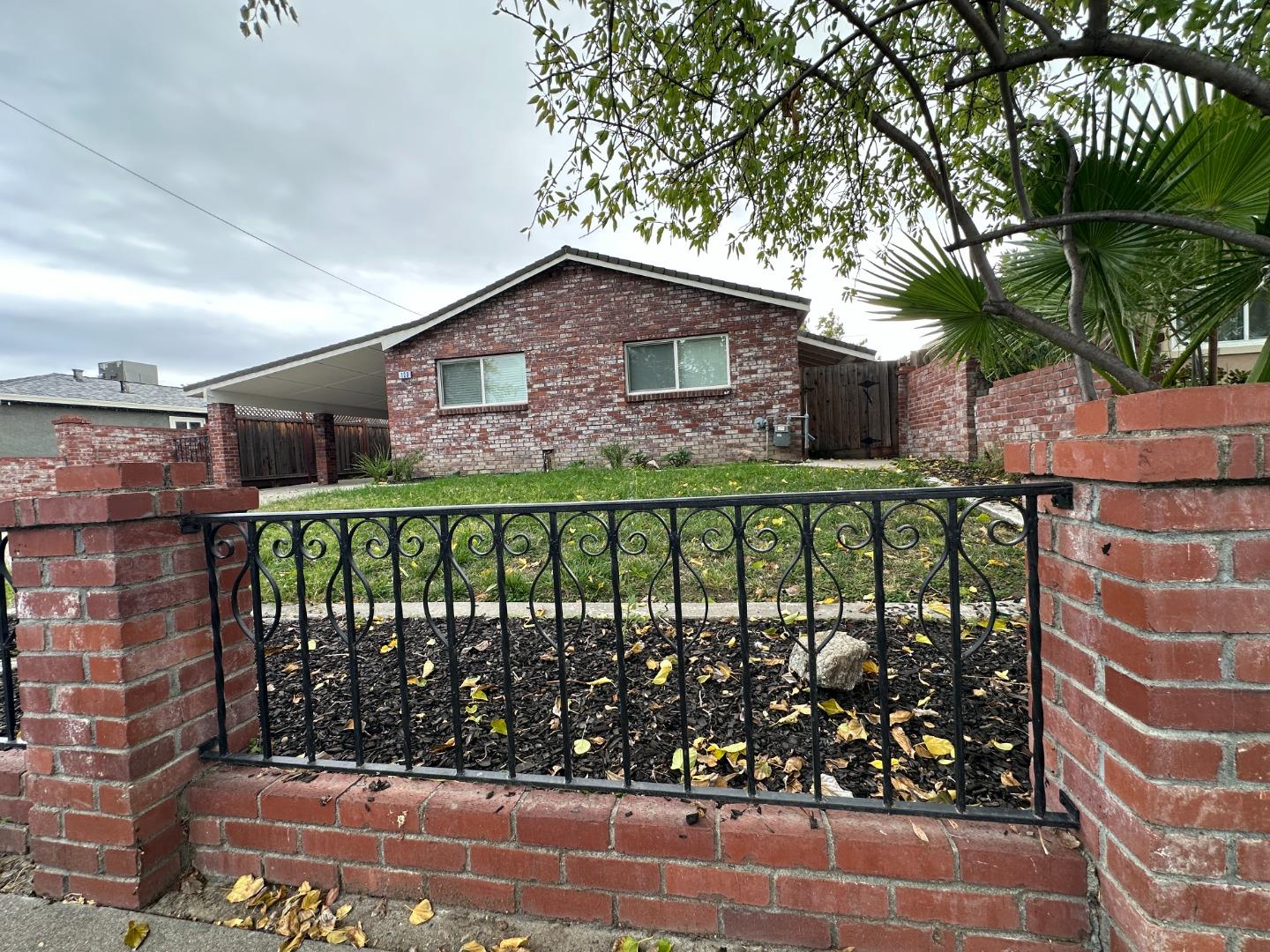 Front Image Thumbnail for ML82026043