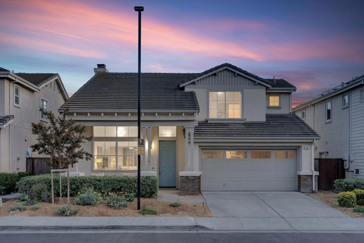 Front Image Thumbnail for ML82026047