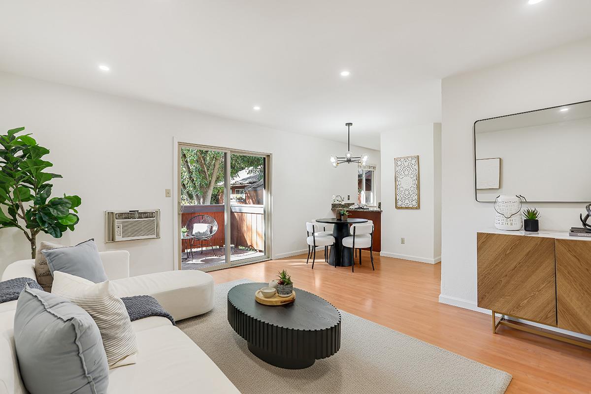 Front Image Thumbnail for ML82026080