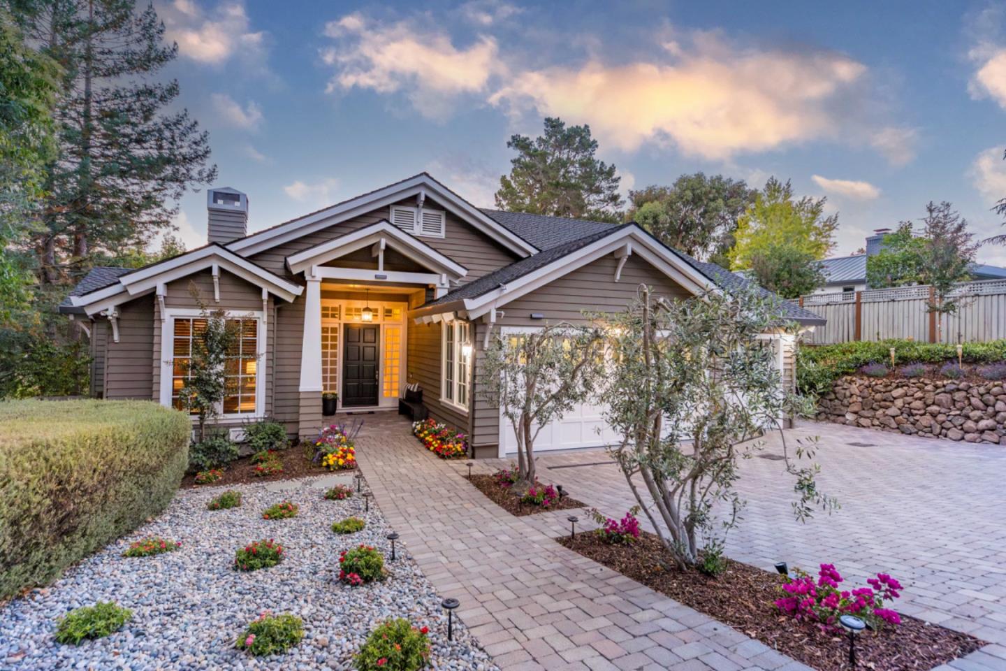 Front Image Thumbnail for ML82026100